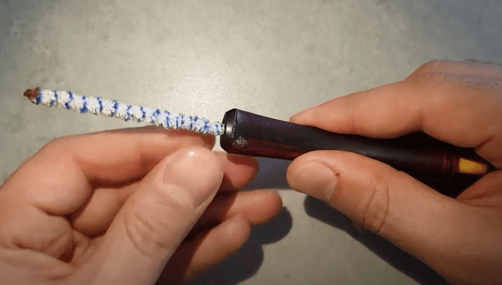 how to clean a smoking pipe stem