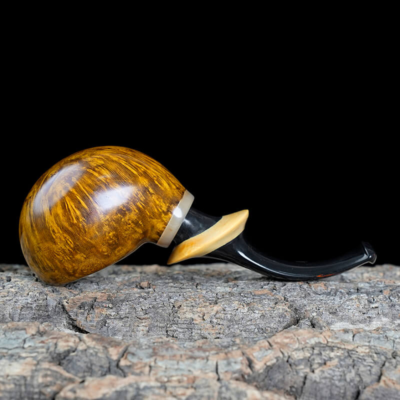 freehand briar pipe