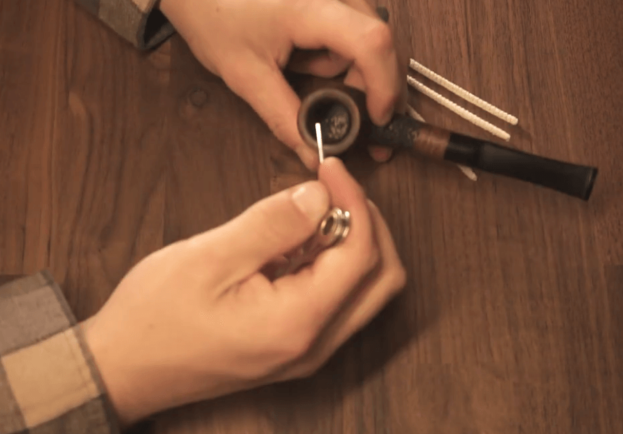 how to unclog a smoking pipe