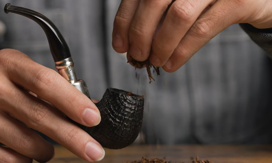 How to use the smoking pipe