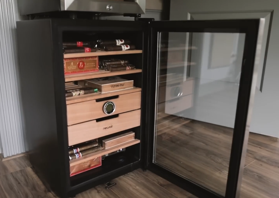 electronic cigar humidor